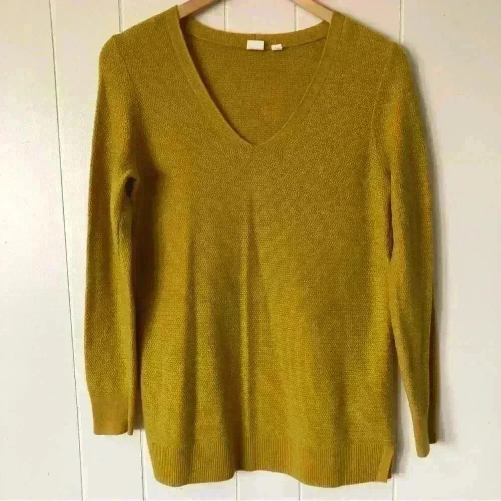 GAP Merino Wool Blend Top Sweater Size S
